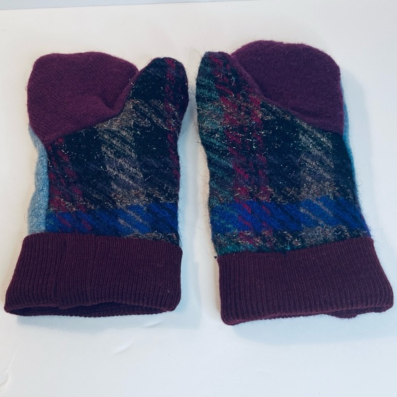 Upcycled Wool Sweater Mittens Blue/Maroon Button Detail Soft Fleece Lining Warm - Picture 2 of 8